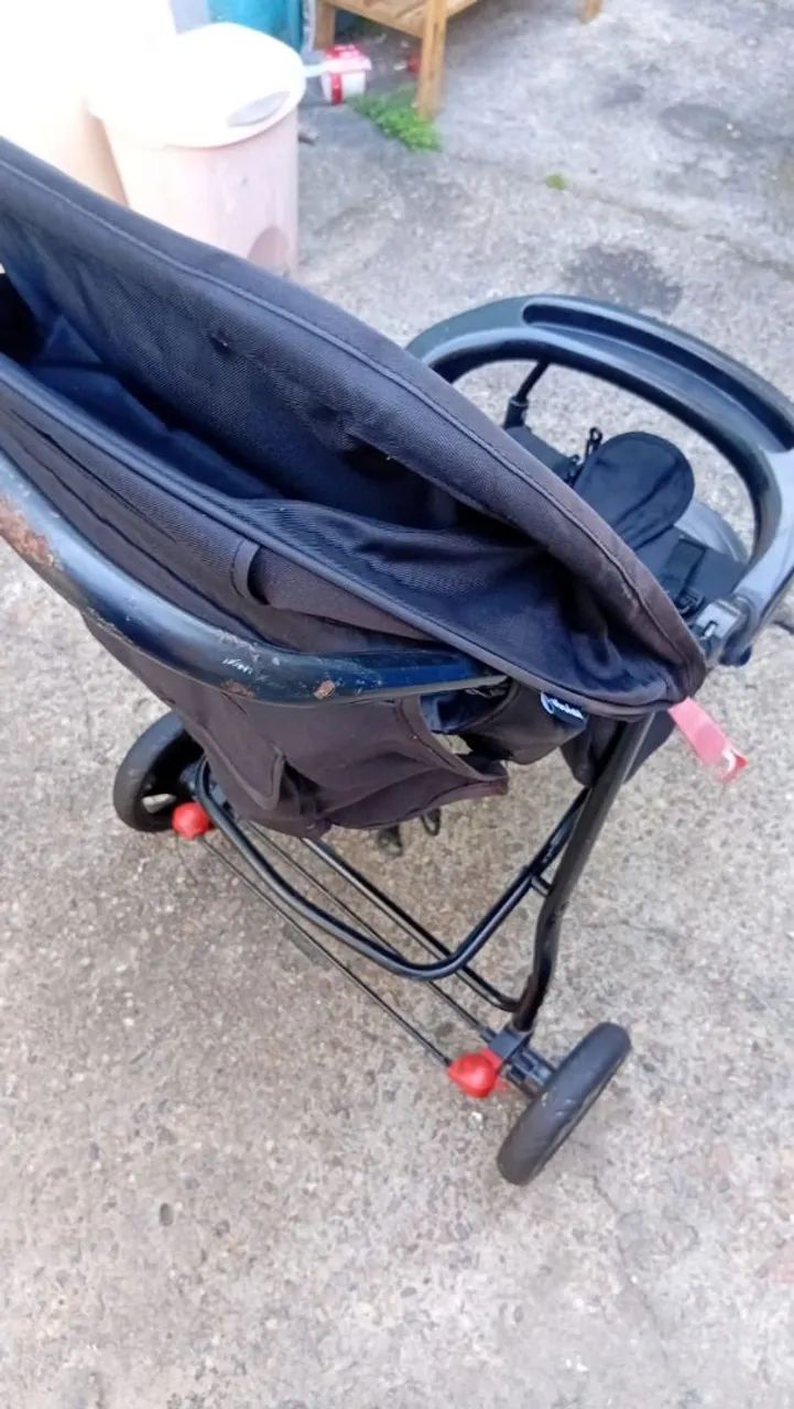 Vendo carrinho de bebê  - Foto 4