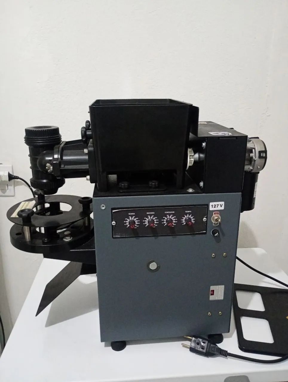 Vendo máquina modeladora de salgado - Foto 3