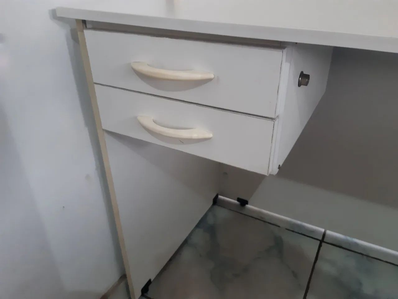 Balcão de atendimento com 2 gavetas - Foto 2