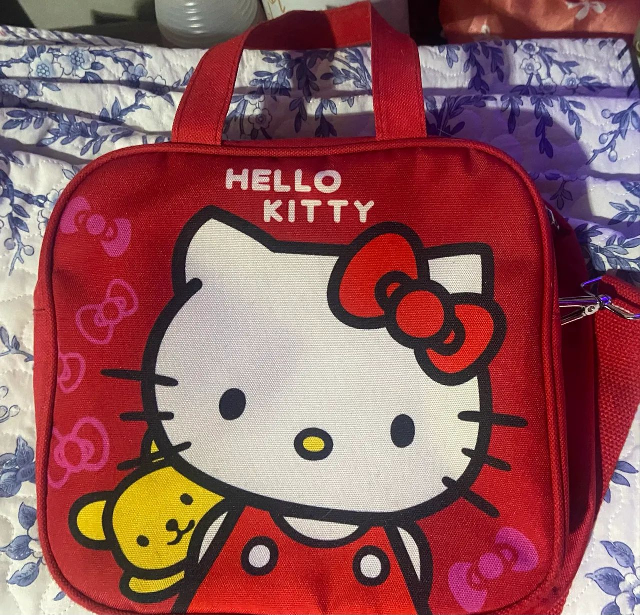  Bolsa de mão e ombro Hello Kitty vermelha