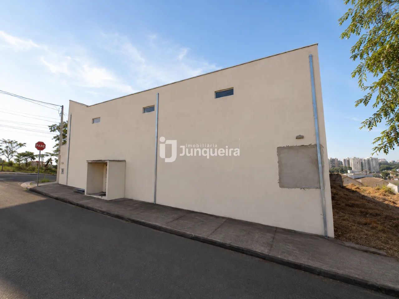 Galpão Comercial - 300m2 - Próximo à Rodovia Geraldo de Barros - Foto 4