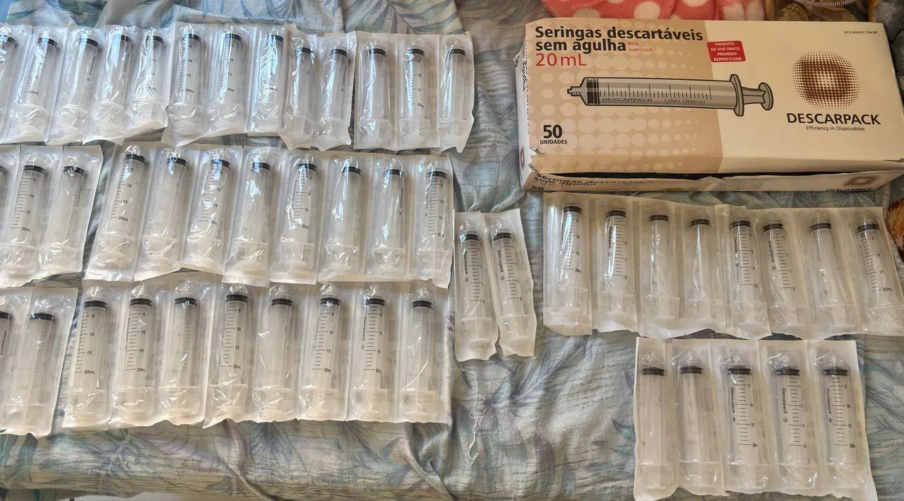 Seringa descartável Luer Lock 20ml