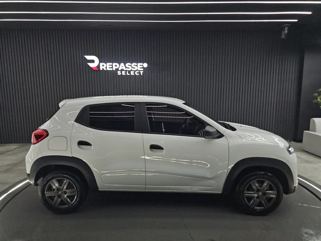 Renault Kwid Zen 1.0 Flex 12V 5P Mec. 2026 - Foto 3
