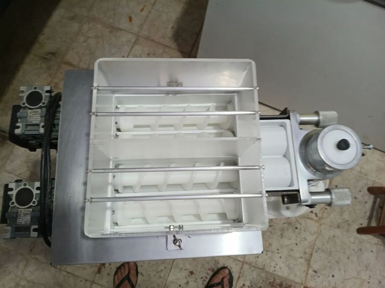 Vendo modeladora consultomac 5.5 turbo em bom estado - Foto 5