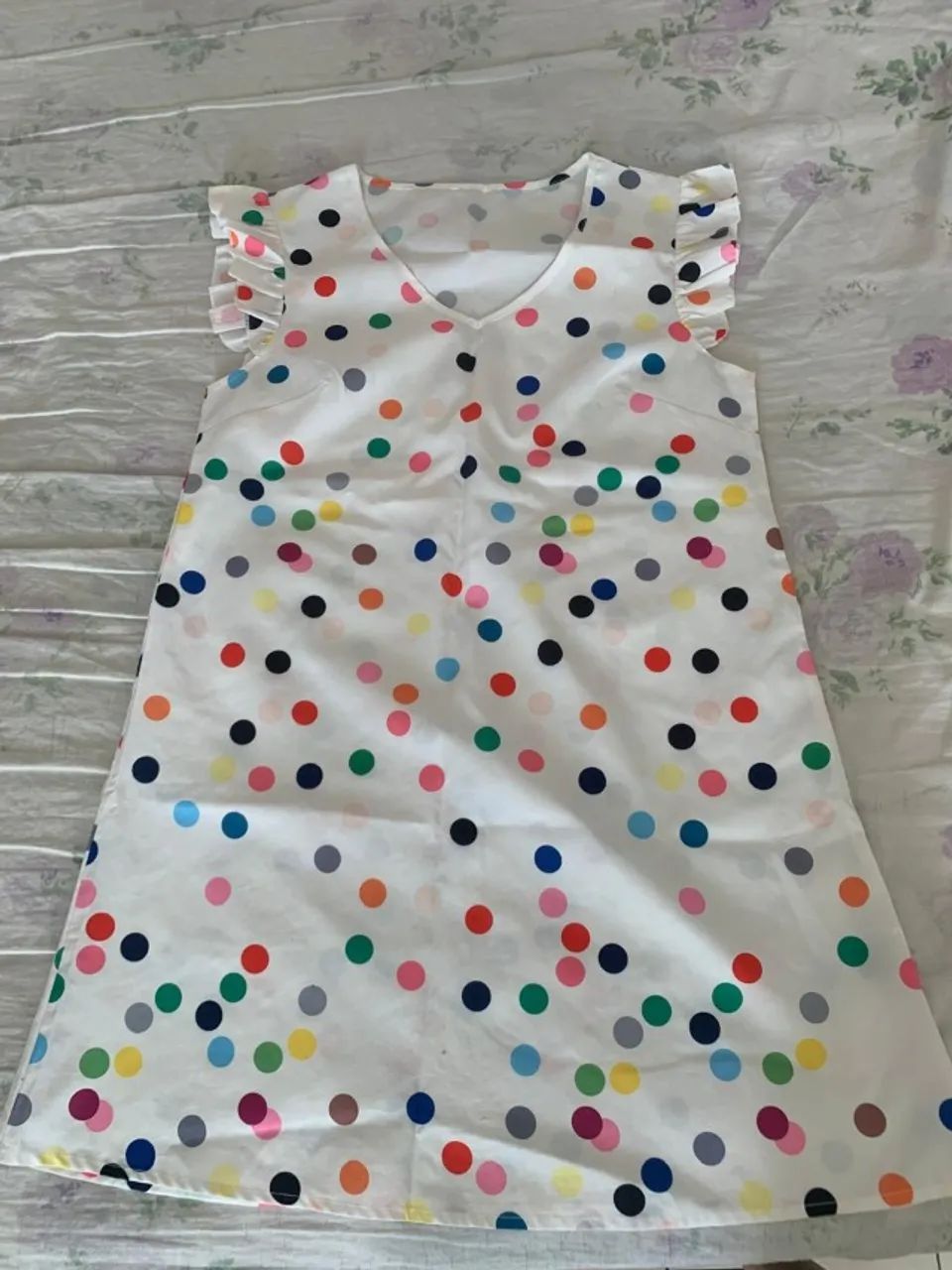 Vendo vestido  de poá colorido 