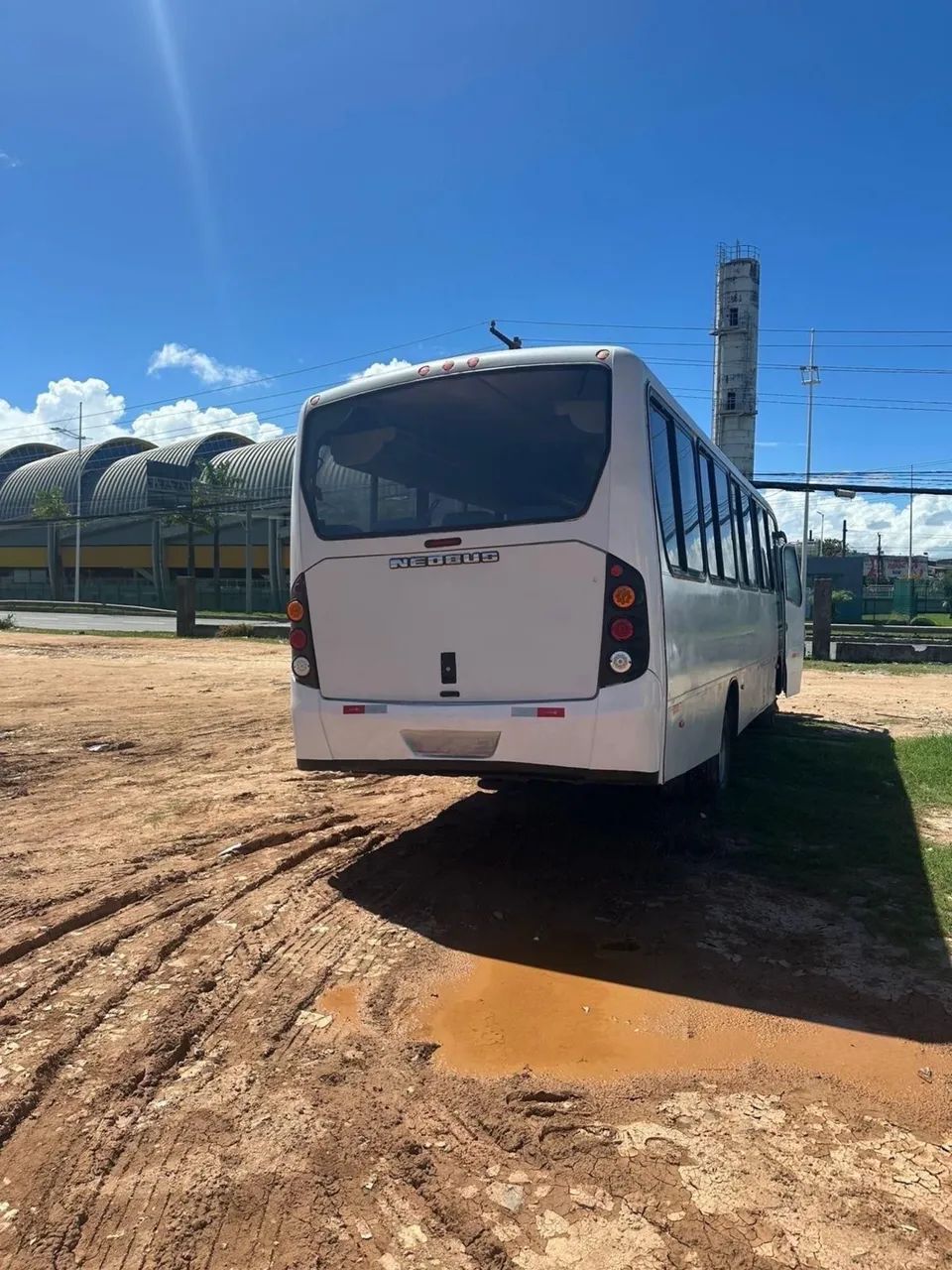 Microônibus Agrale - Foto 2