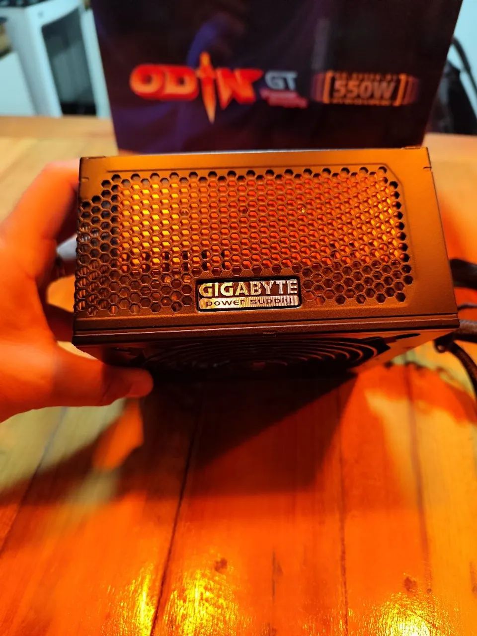 Fonte gigabytes odin gt 550w modular  - Foto 5
