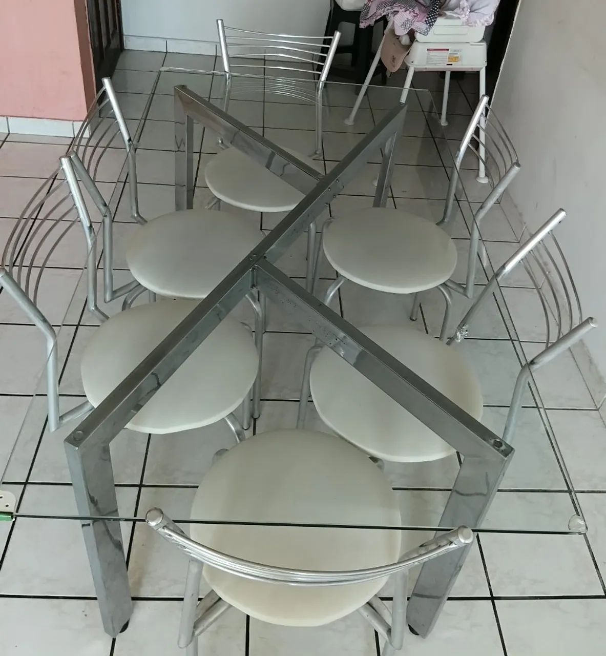 Vende-se mesa de vidro