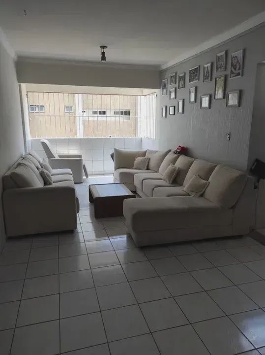 APARTAMENTO NO CORAÇÃO DE BOA VIAGEM