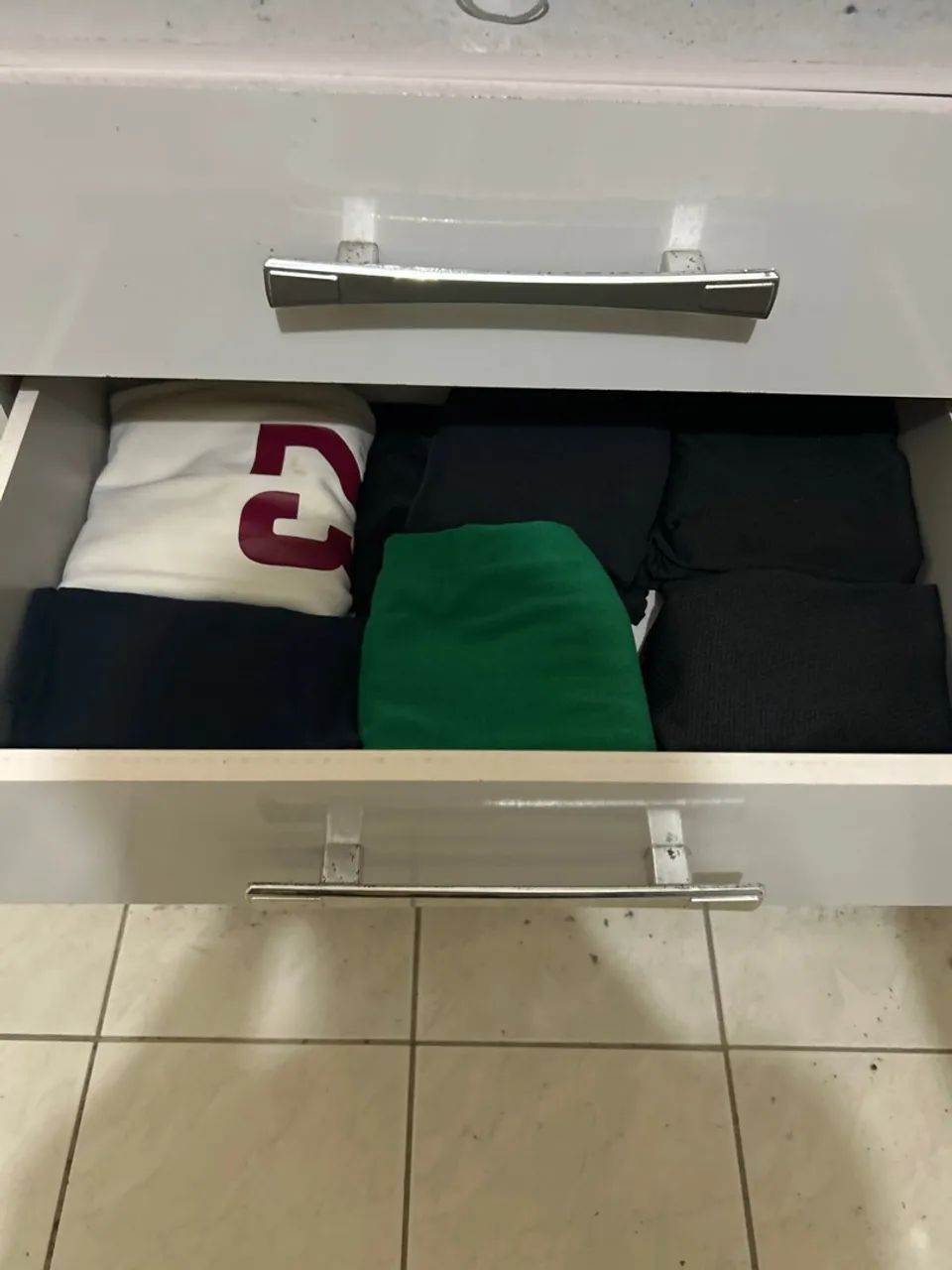 Vendo cômoda usada - Foto 4