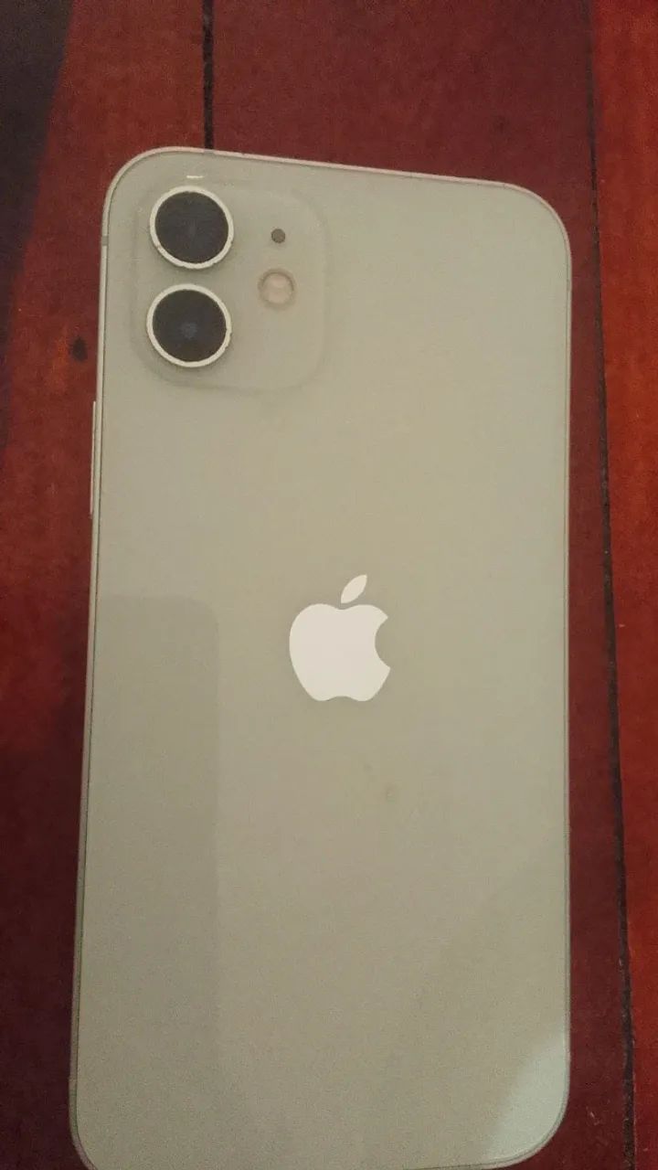 iPhone 12 