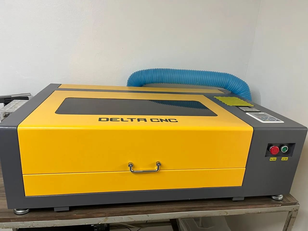 Máquina CNC LASER CO2 60X40