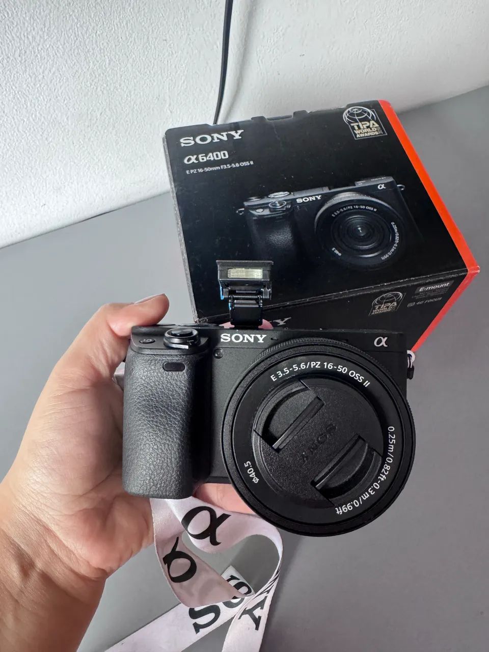 Câmera Sony 6400