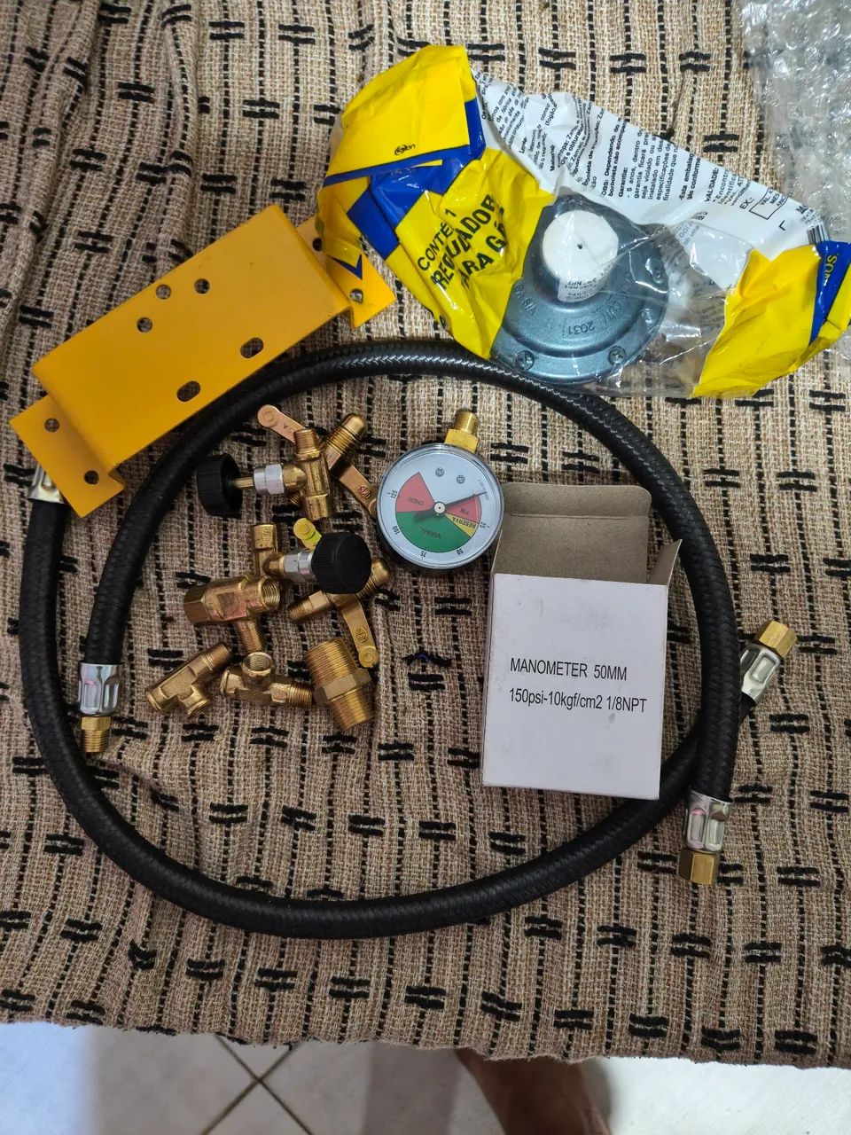 Kit Gás, Central De Gás P/ 2 Botijão P13 Saída Bico 3/8