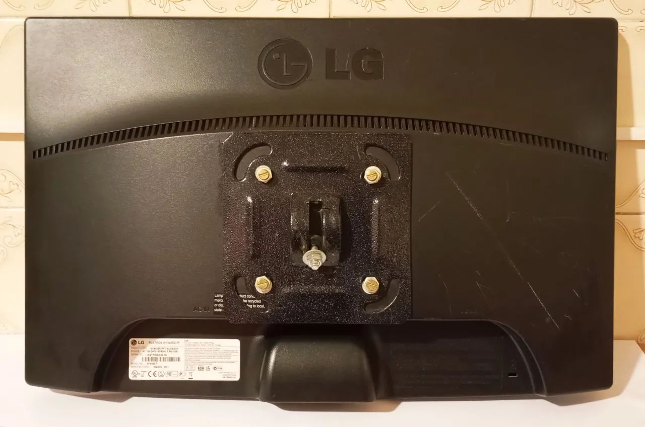 Monitor LG Flatron W2433SS 23" Polegadas P/ Computador - Usado - Foto 4