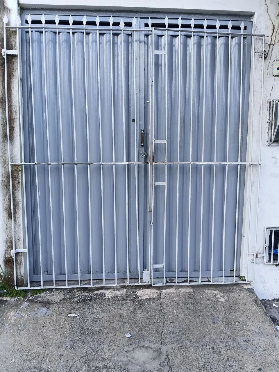 Vendo 2 casas em um terreno só 