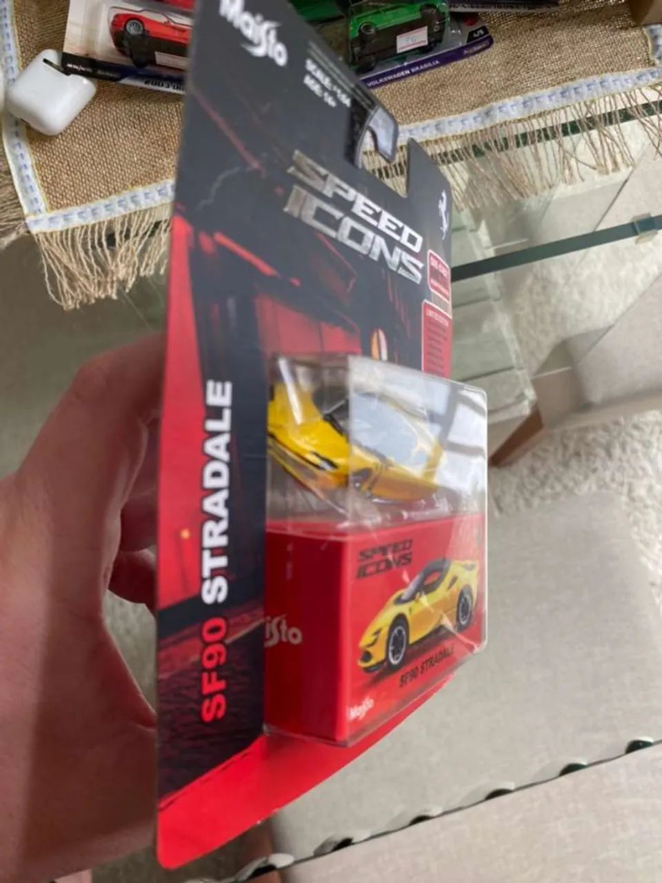 Maisto Ferrari SF90 Stradale - Miniatura Amarela - Foto 3