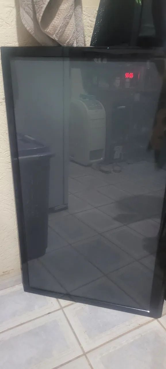 Tv 42 com defeito não é smart  - Foto 3