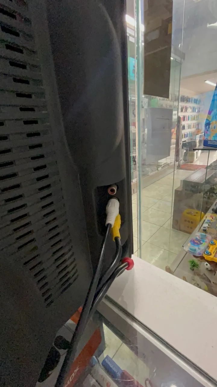 Tv crt tubo retrogamer Philco 14 polegadas av lateral e traseiro  - Foto 4