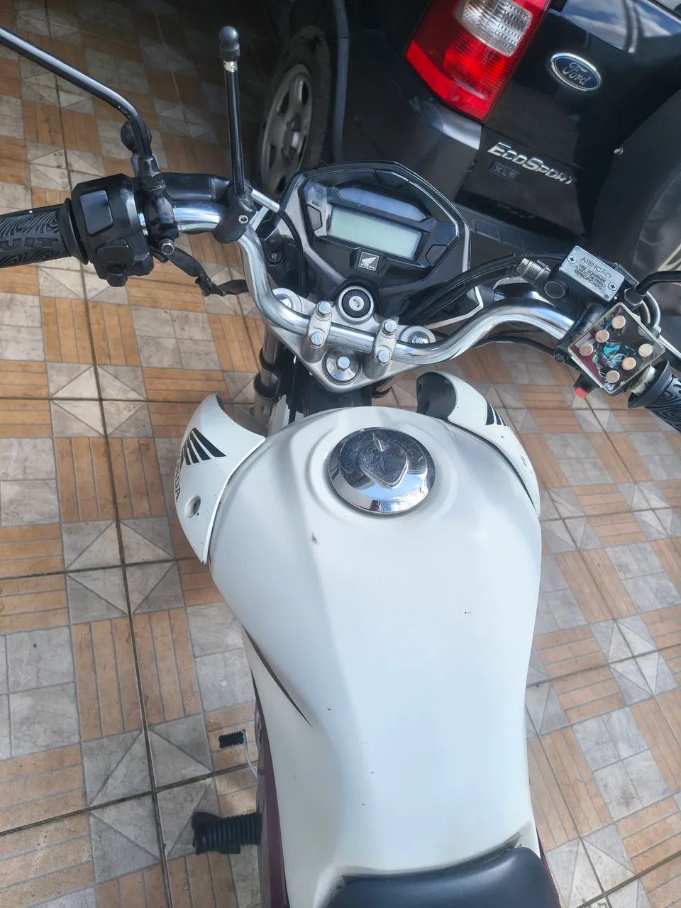 CG Titan  - Foto 3