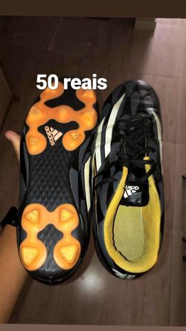 Chuteira tamanho 41 Adidas