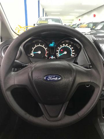 Ford Fiesta - Foto 4