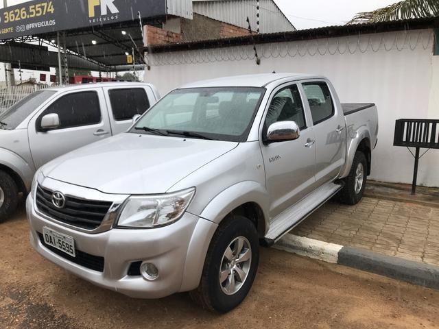 Hilux SRV 2.7 Flex Automática 2013
