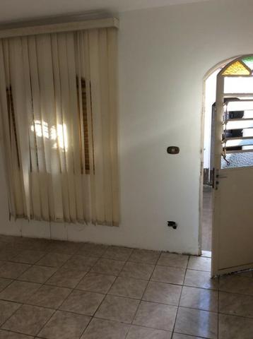 Casa com ediclua nos fundos pq santo antonio jacareí sp - Foto 2