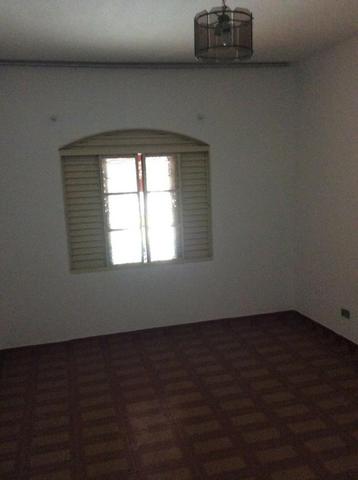 Casa com ediclua nos fundos pq santo antonio jacareí sp - Foto 5