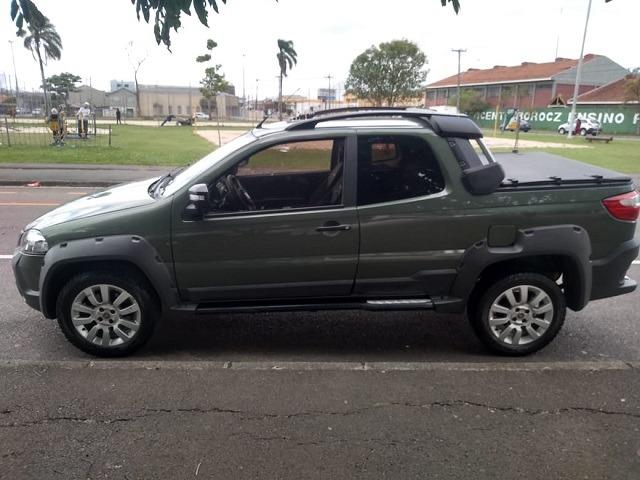 Strada Cabine Dupla Adv 1.8 2016 - Foto 8