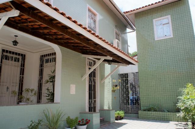 Casa em Nazaré - Salvador,BA - 256m² - 4/4 - 2 suítes - Excelente Localização - Foto 2
