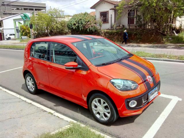 VOLKSWAGEN UP 2013/2014 1.0 MPI HIGH UP 12V FLEX 4P MANUAL - Foto 2