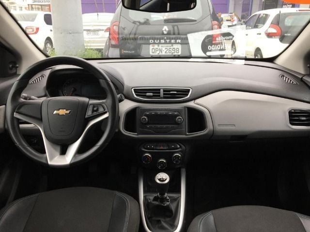 Onix Hatch LT 1.0 8V Flexpower 5p - Foto 2