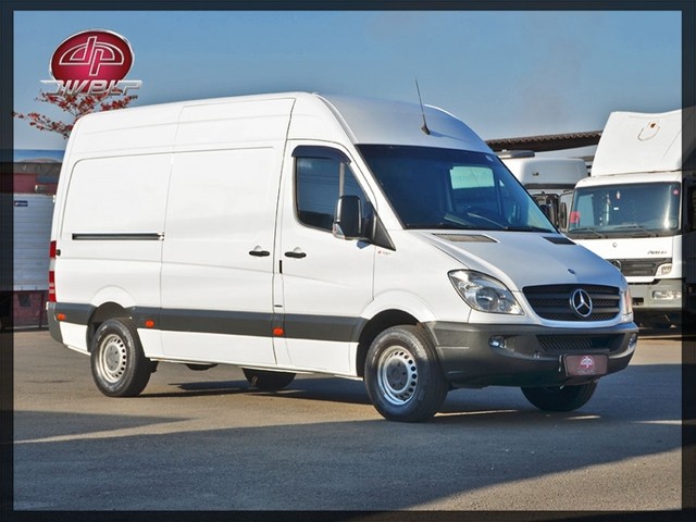 MERCEDES-BENZ SPRINTER FURGÃO 311 CDI STREET LONGA 2016