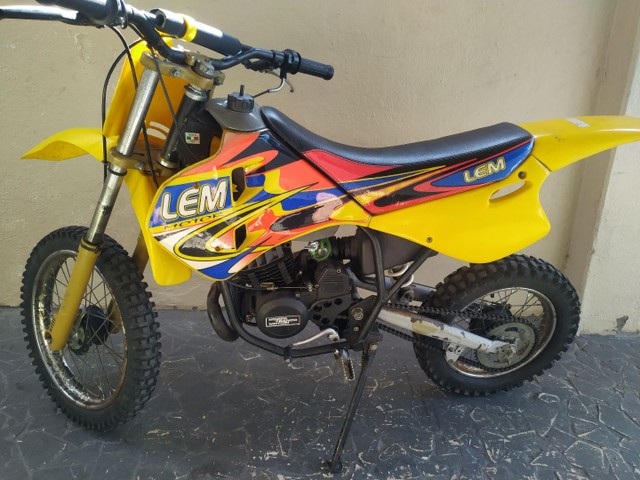 MINI MOTO 4 MARCHAS