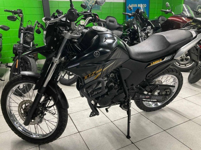 XTZ 250 LANDER