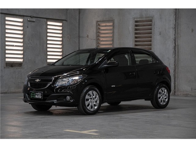 CHEVROLET ONIX 2013 1.4 MPFI LT 8V FLEX 4P MANUAL