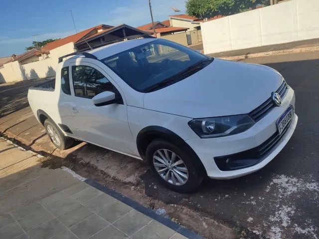 Comprar Picape Volkswagen Saveiro 1.6 G6 Cross Cabine Estendida Flex Preto  2014 em Ibitinga-SP