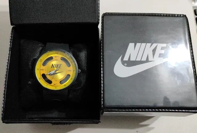 Relógio Nike com caixa, novo sem uso.