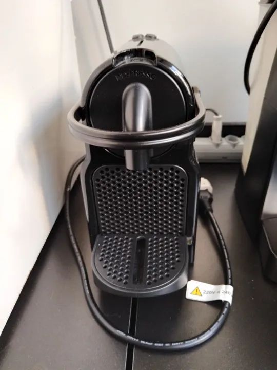 Cafeteira Nespresso Estado de Nova Nunca foi Usada!