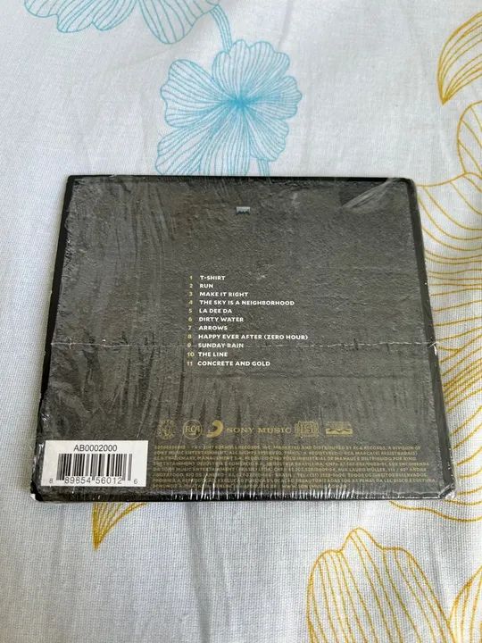 Cd Foo Fighters - Concrete And Gold - Foto 2