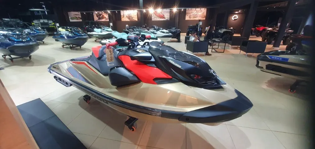 Seadoo Jet Ski Rxp-X 325 - 2025