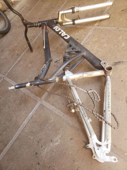 Quadro de Bicicleta Caloi sk Aro 26 - Foto 3