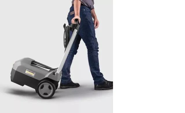 lavadora de pressao karcher 585 - Foto 2