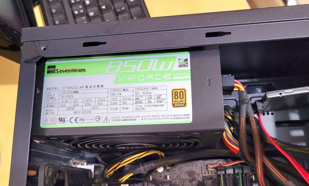 Fonte Seventeam 850W V-Force Series