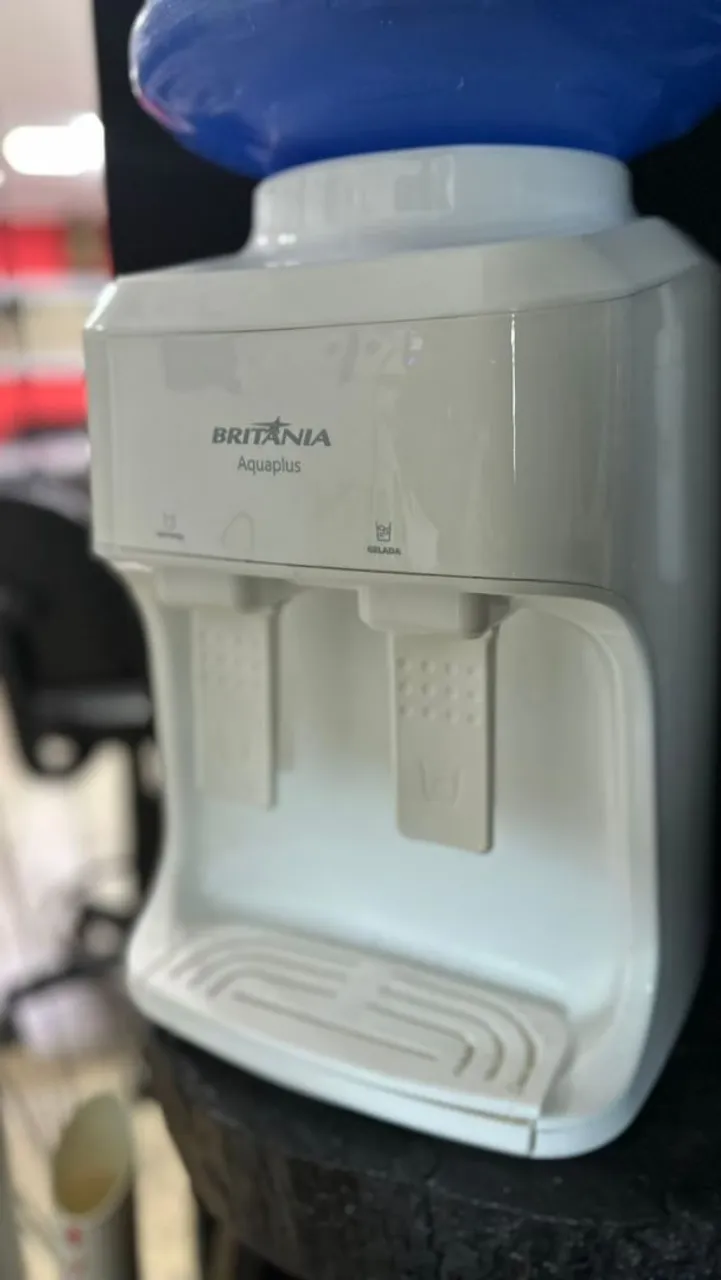 Bebedouro Britânia Aquaplus - Água Gelada e Natural