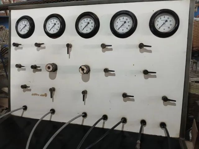 Bancada de teste pneumática, válvulas, freios. 