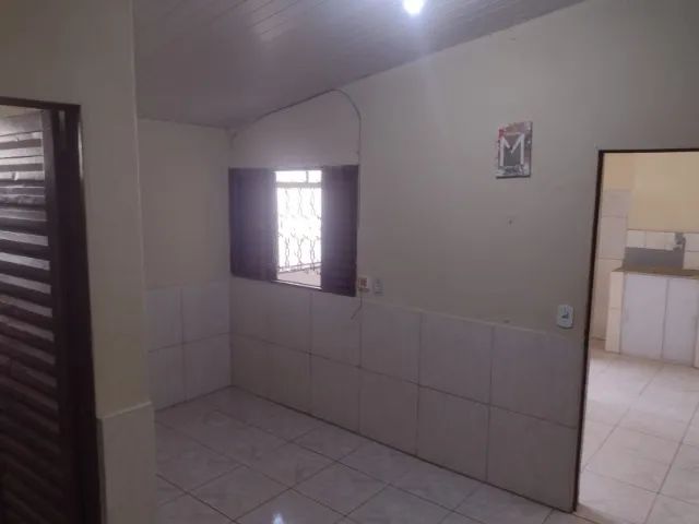 Alugo quitinete. no Gama, no pistão SUL - Segura em ótima localização, próxima de tudo - Foto 2