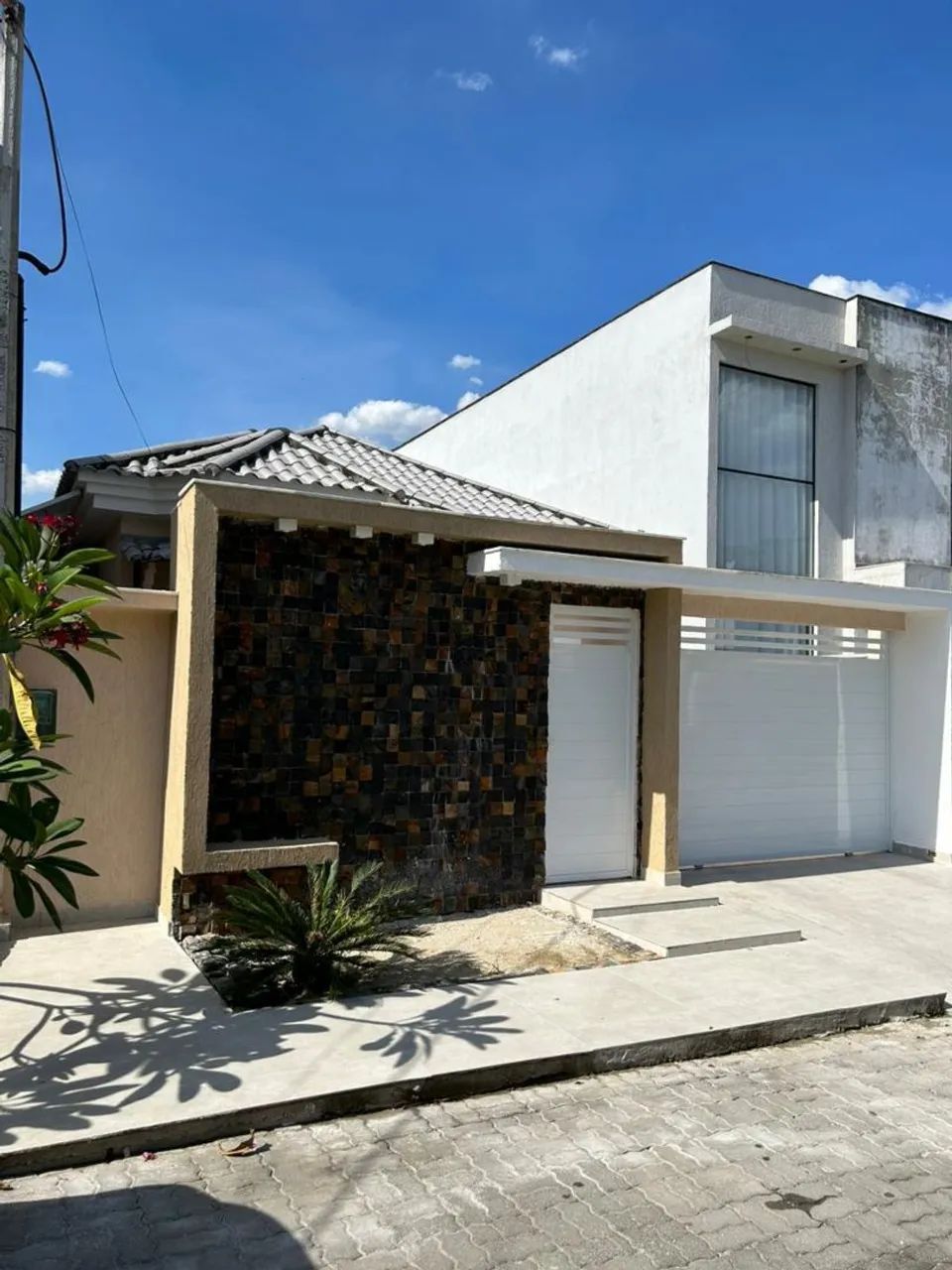 Baixou Casa Village Sol da Prata Luxo Linear 
