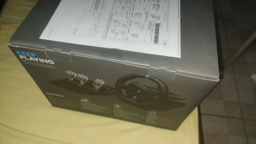 Volante Logitech g923 Xbox Lacrado  - Foto 2